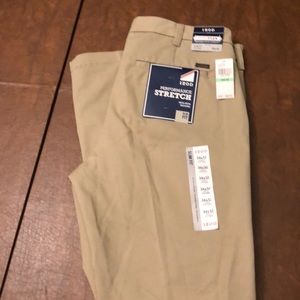 NWT IZOD performance Stretch men’s pants